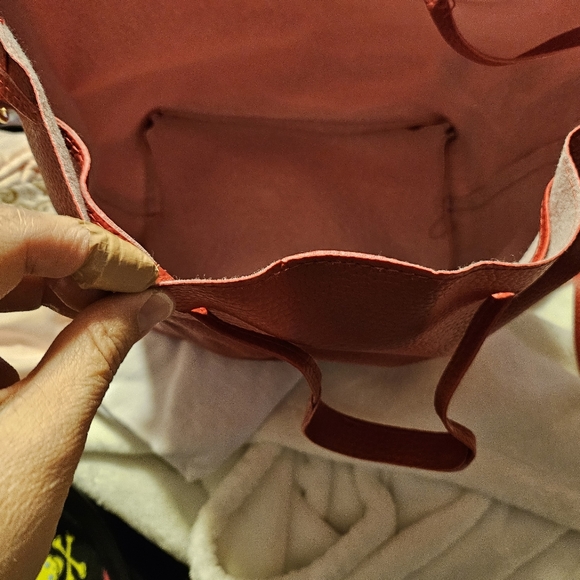 A NWOT purse - Picture 3 of 12